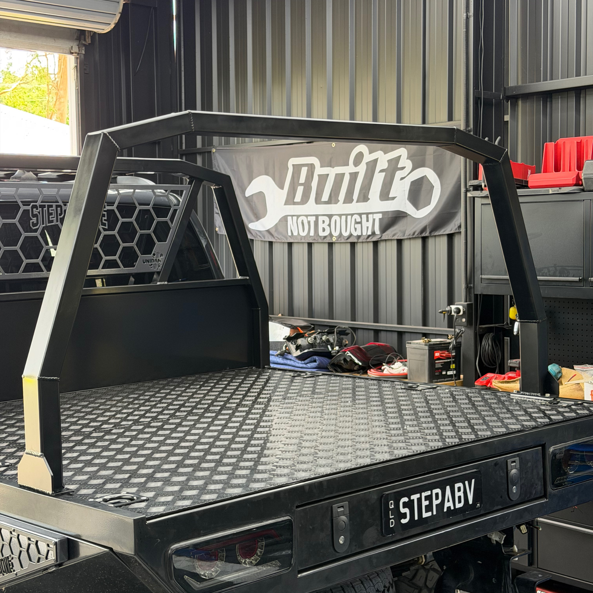 Rear Bar